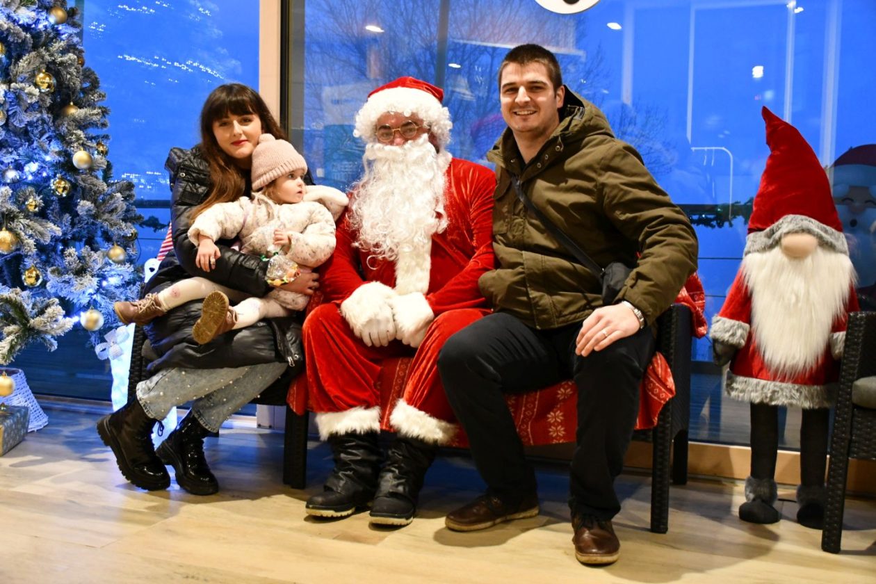 Djed Božićnjak 2025 mađerkin breg vidikovac (33) Djed Božićnjak 2025 mađerkin breg vidikovac (33)