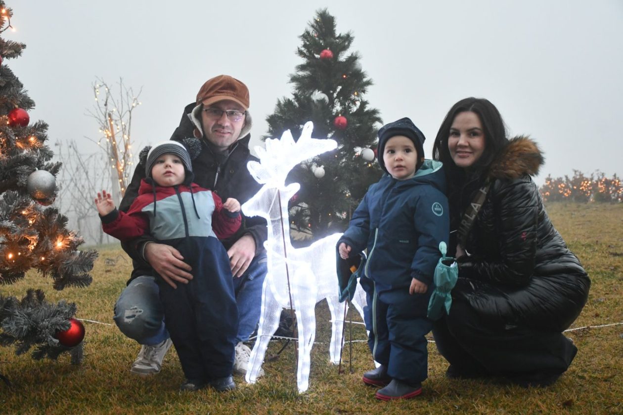 Djed Božićnjak 2025 mađerkin breg vidikovac (4) Djed Božićnjak 2025 mađerkin breg vidikovac (4)