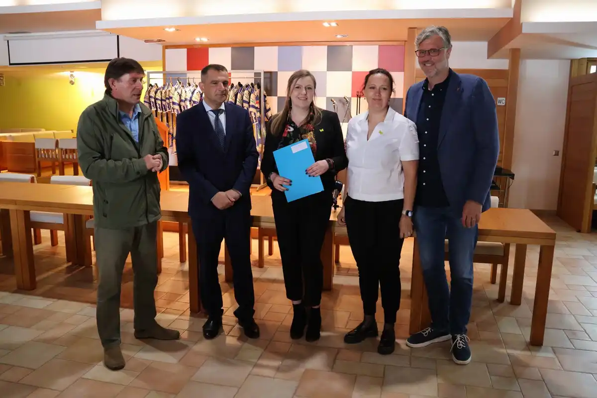 Dodjela ugovora za turističke manifestacije 2024 (4) Dodjela ugovora za turističke manifestacije 2024 (4)