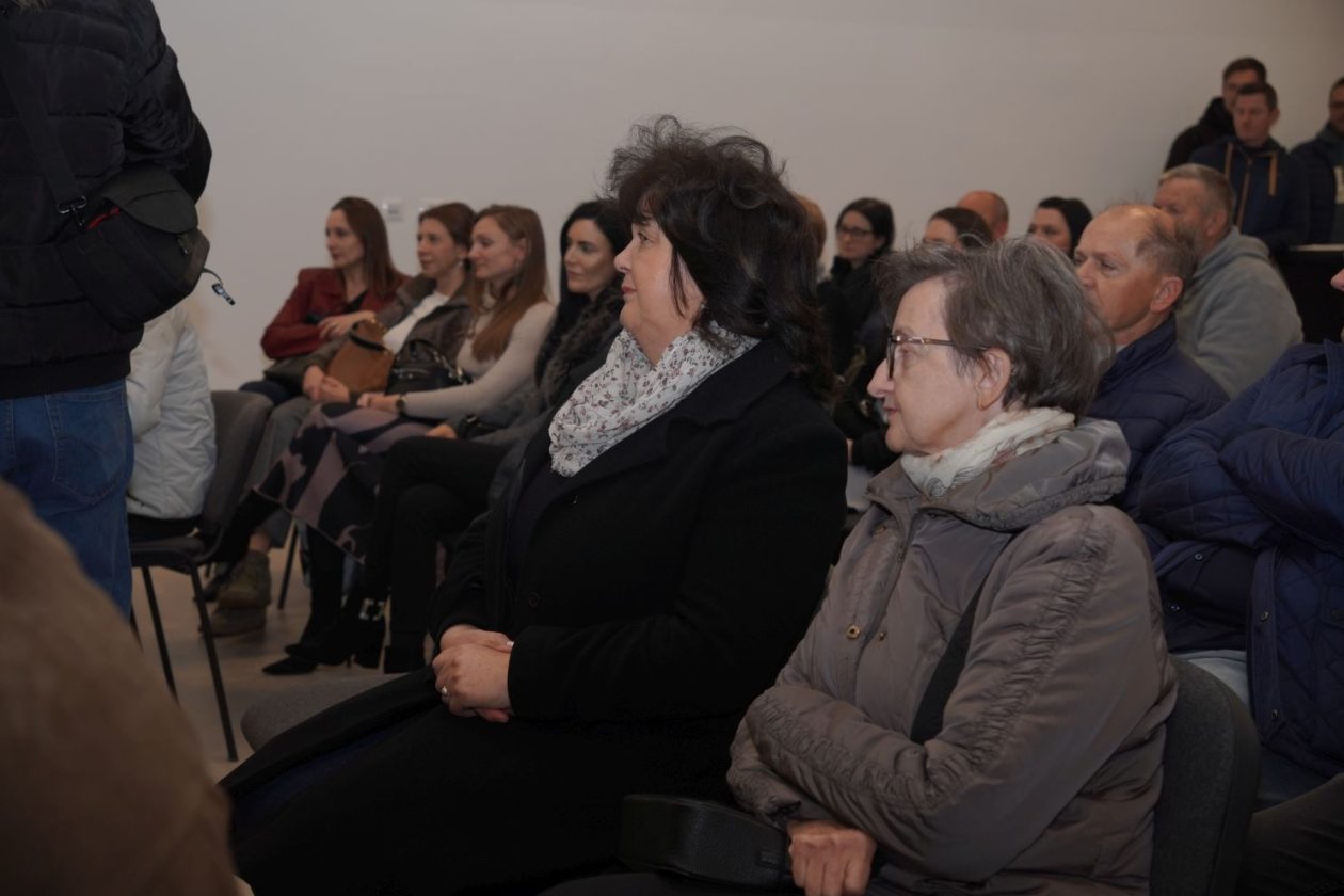 Dom kulture Macinec (15)