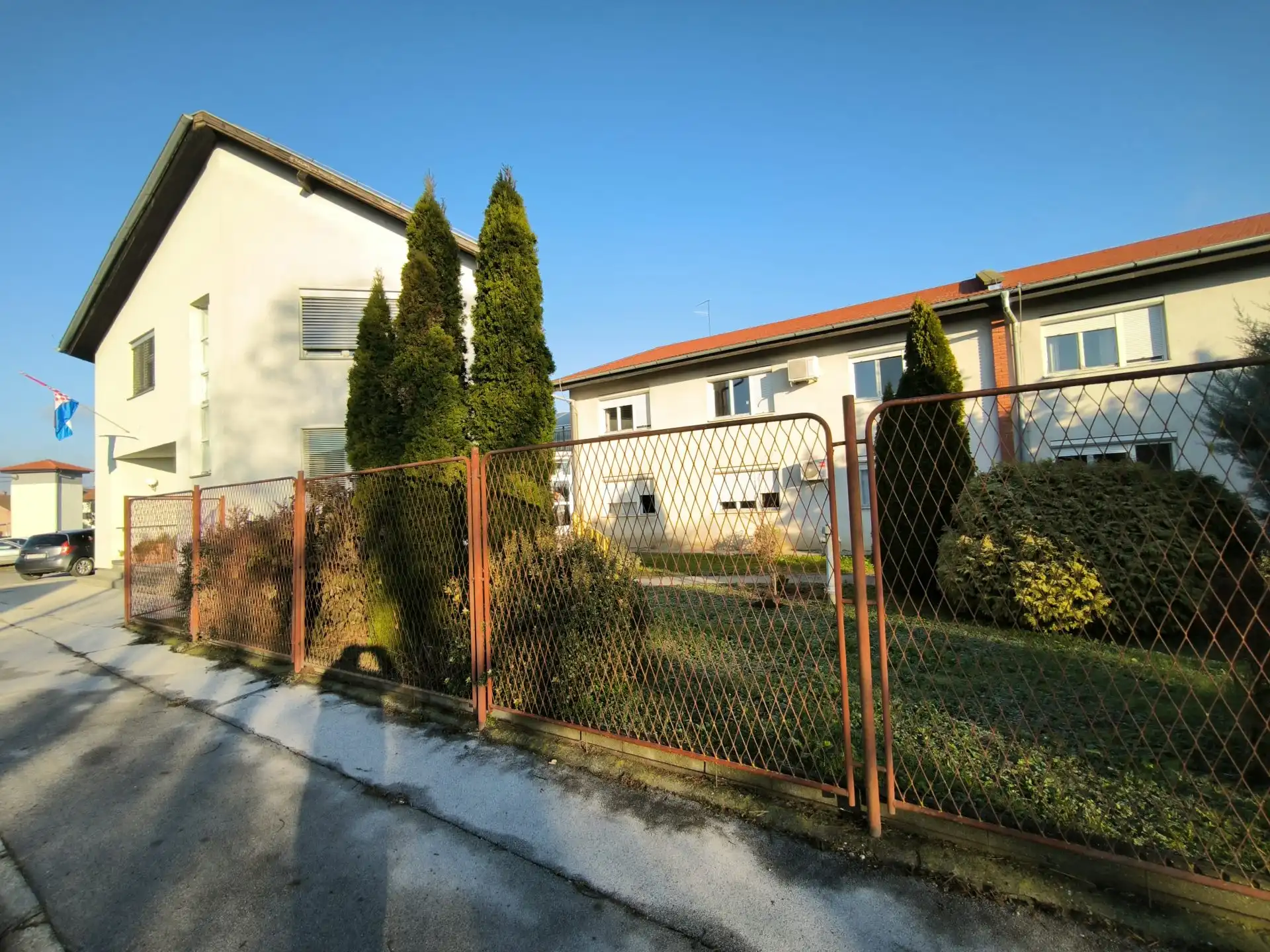 Dom-za-odrasle-osobe-Orehovica