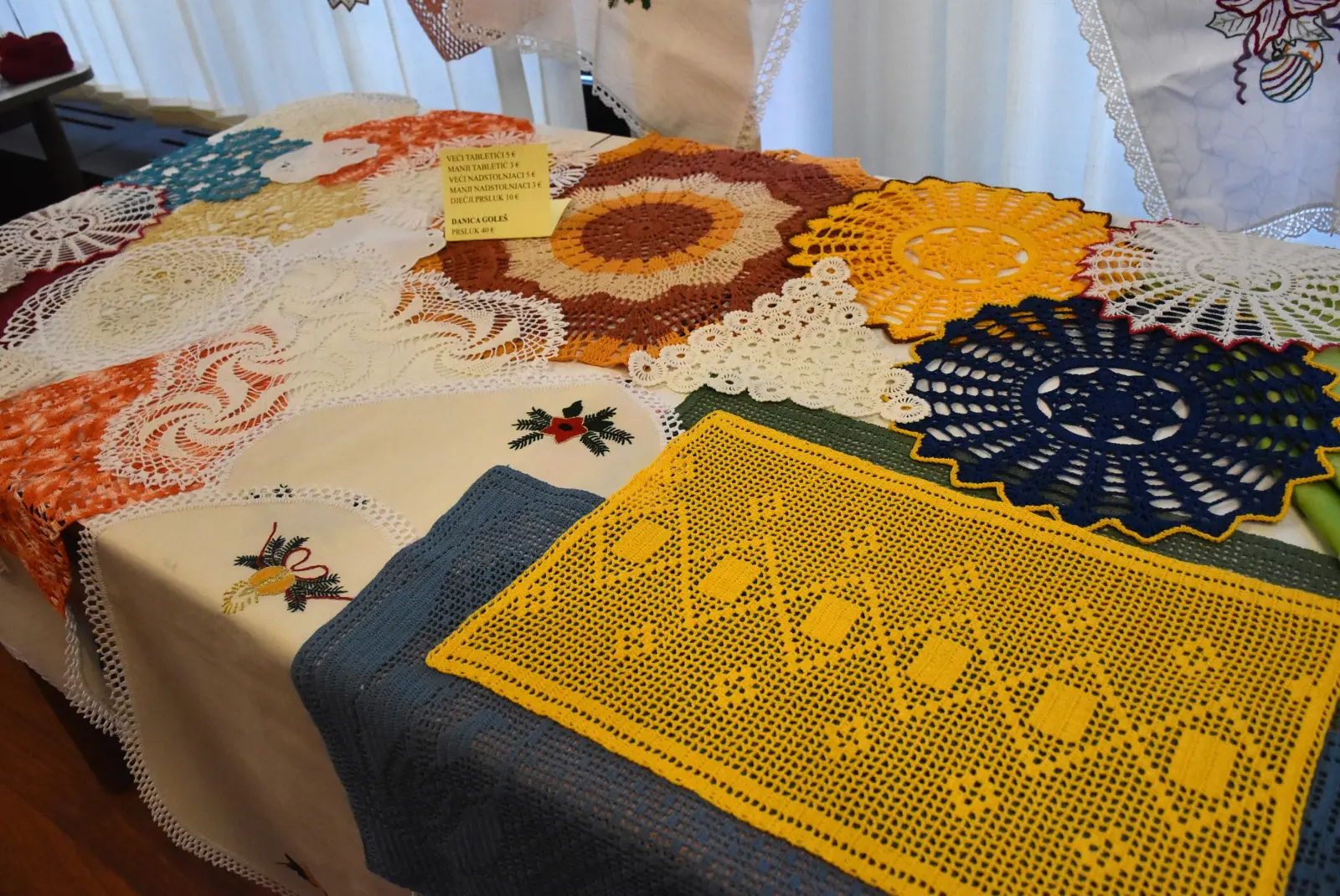 Dom za starije, Izložba (6) Dom za starije, Izložba (6)