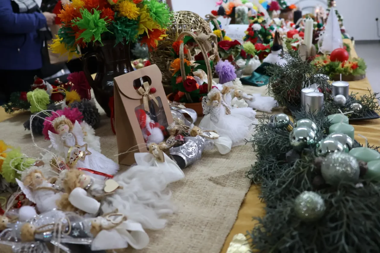 Donja Dubrava, Advent, sajam, Adventske radosti, 2025 (100)