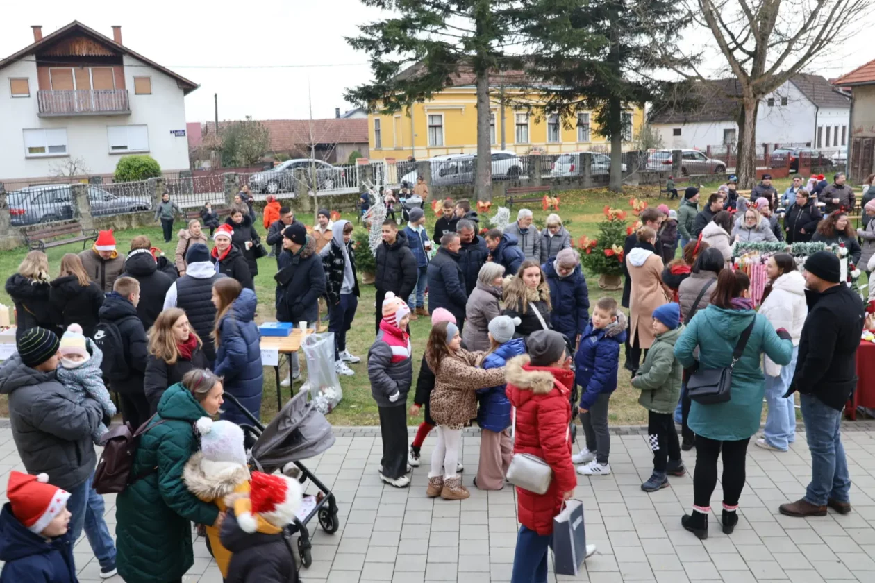 Donja Dubrava, Advent, sajam, Adventske radosti, 2025 (122)