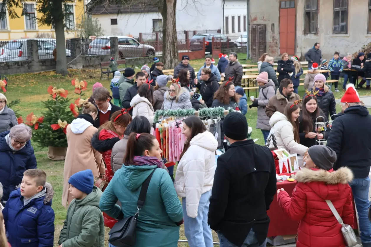 Donja Dubrava, Advent, sajam, Adventske radosti, 2025 (124)