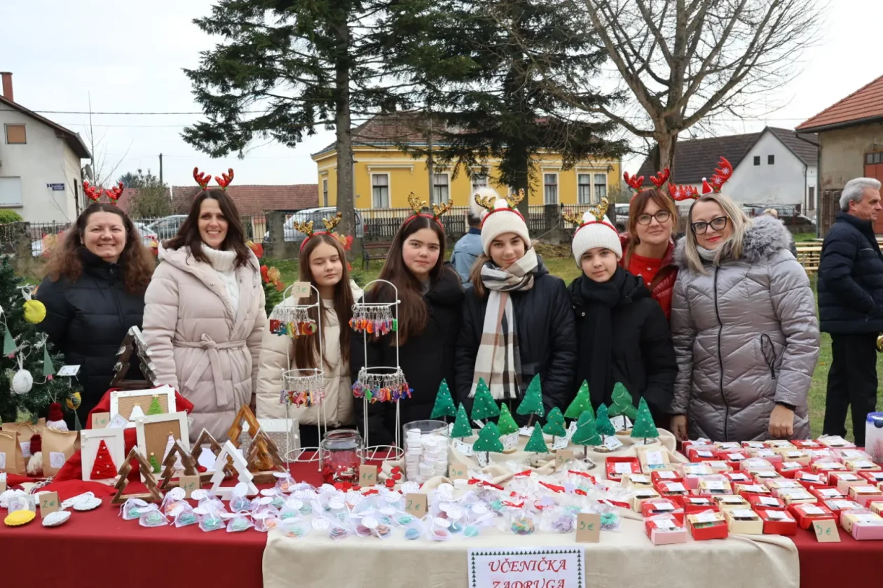 Donja Dubrava, Advent, sajam, Adventske radosti, 2025 (15)