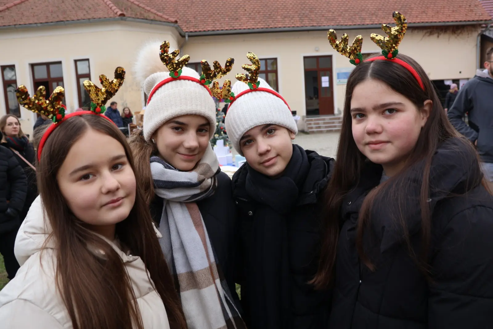 Donja Dubrava, Advent, sajam, Adventske radosti, 2025 (65) Donja Dubrava, Advent, sajam, Adventske radosti, 2025 (65)