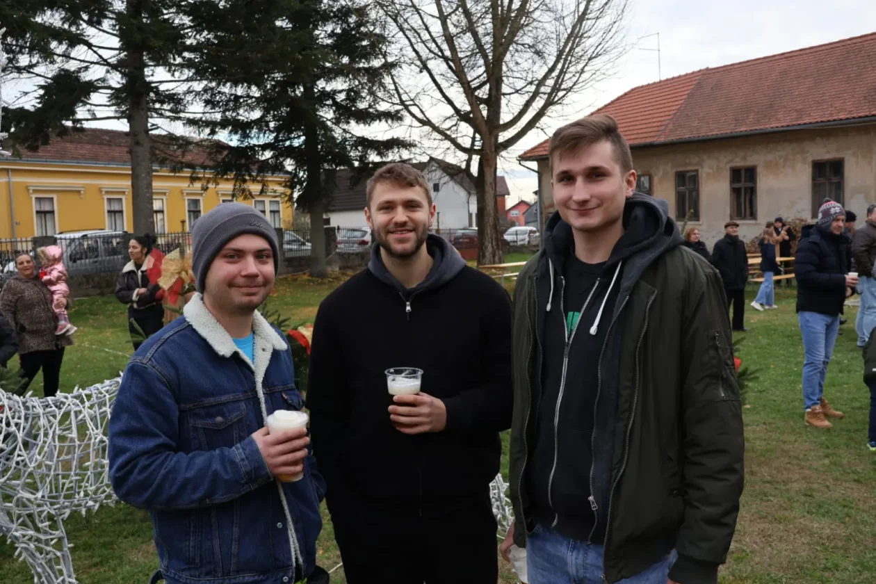 Donja Dubrava, Advent, sajam, Adventske radosti, 2025 (82)