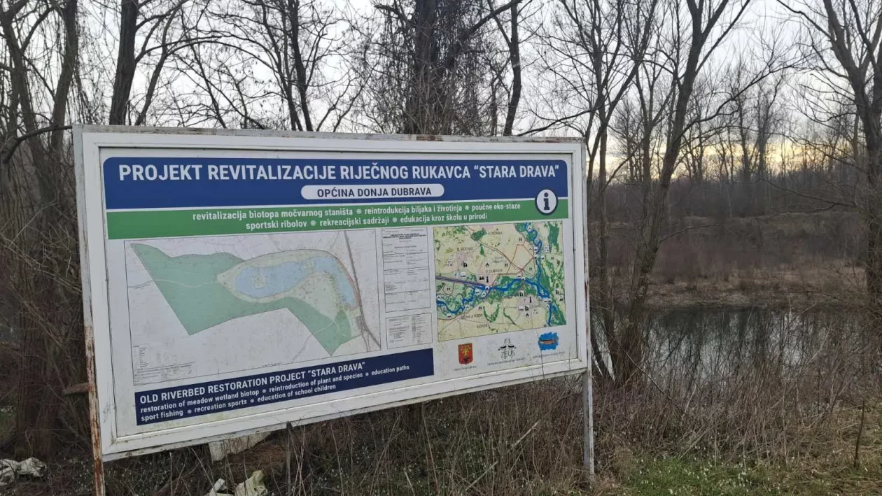 Donja Dubrava, Veliki Pažut, farma pilića (4) Donja Dubrava, Veliki Pažut, farma pilića (4)