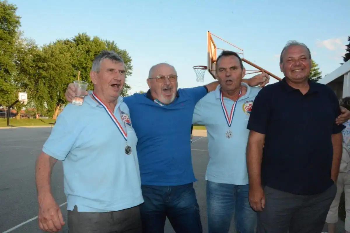 Donja Dubrava natjecanje u kuhanju gulaša 2024 (17) Donja Dubrava natjecanje u kuhanju gulaša 2024 (17)