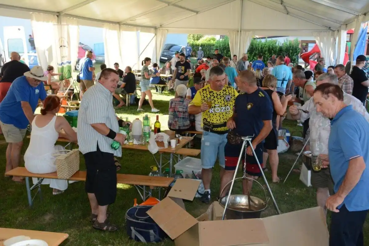 Donja Dubrava natjecanje u kuhanju gulaša 2024 (8) Donja Dubrava natjecanje u kuhanju gulaša 2024 (8)