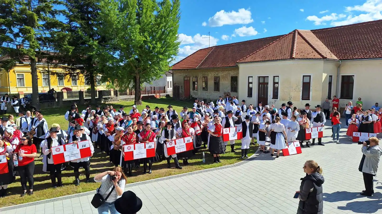 Donja Dubrava – smotra folklora (18) Donja Dubrava – smotra folklora (18)