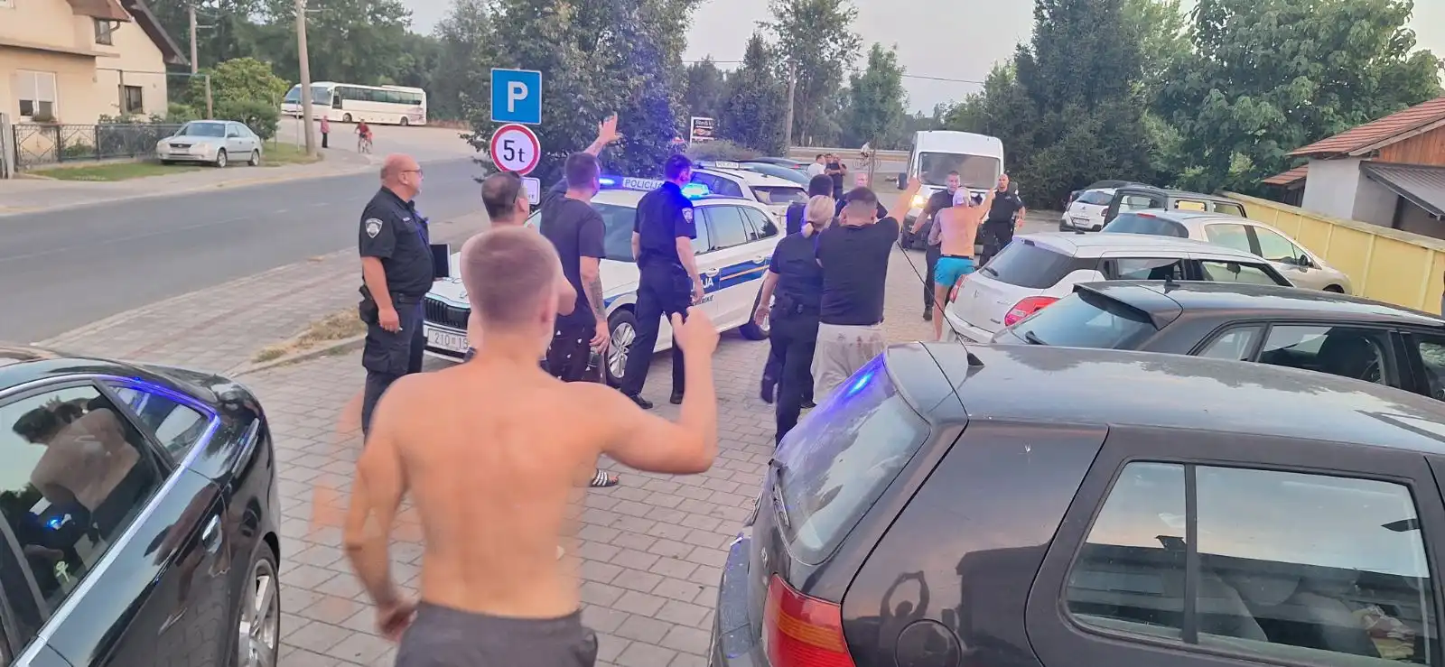 Donja Dubrava – tučnjava (11)