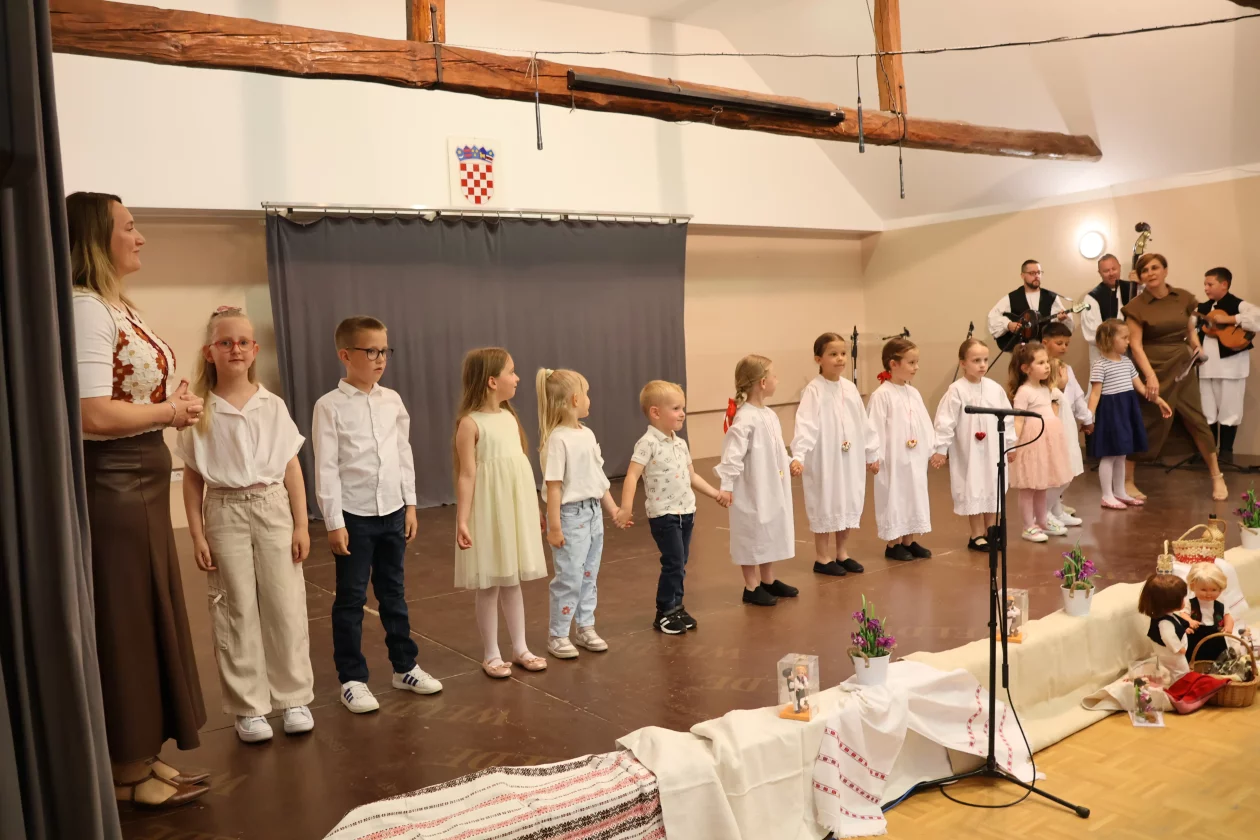 Donji Vidovec KUD Majci na dar (11)