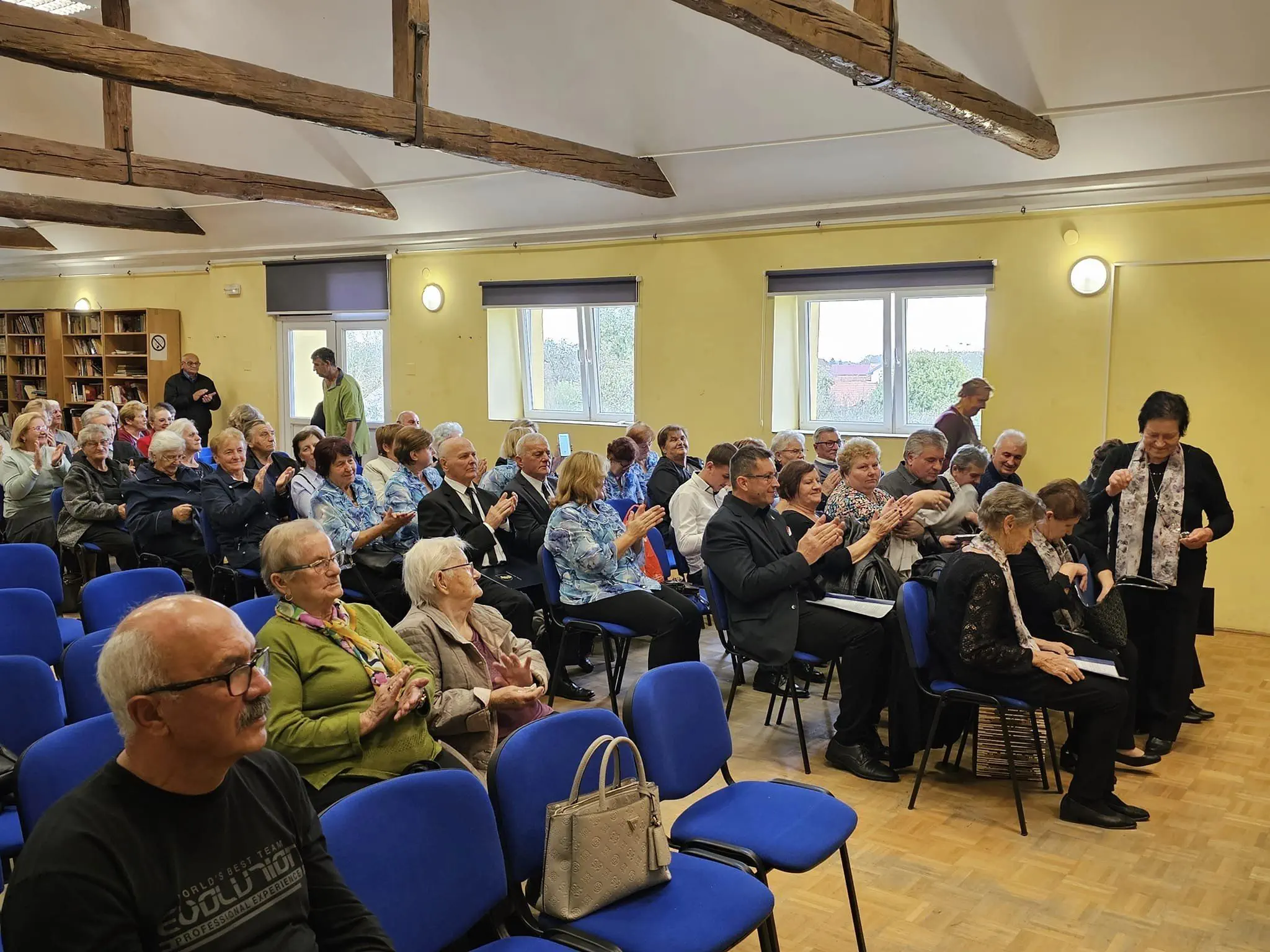 Donji Vidovec Obilježen Međunarodni dan starijih osoba – 2024 (32) Donji Vidovec Obilježen Međunarodni dan starijih osoba – 2024 (32)