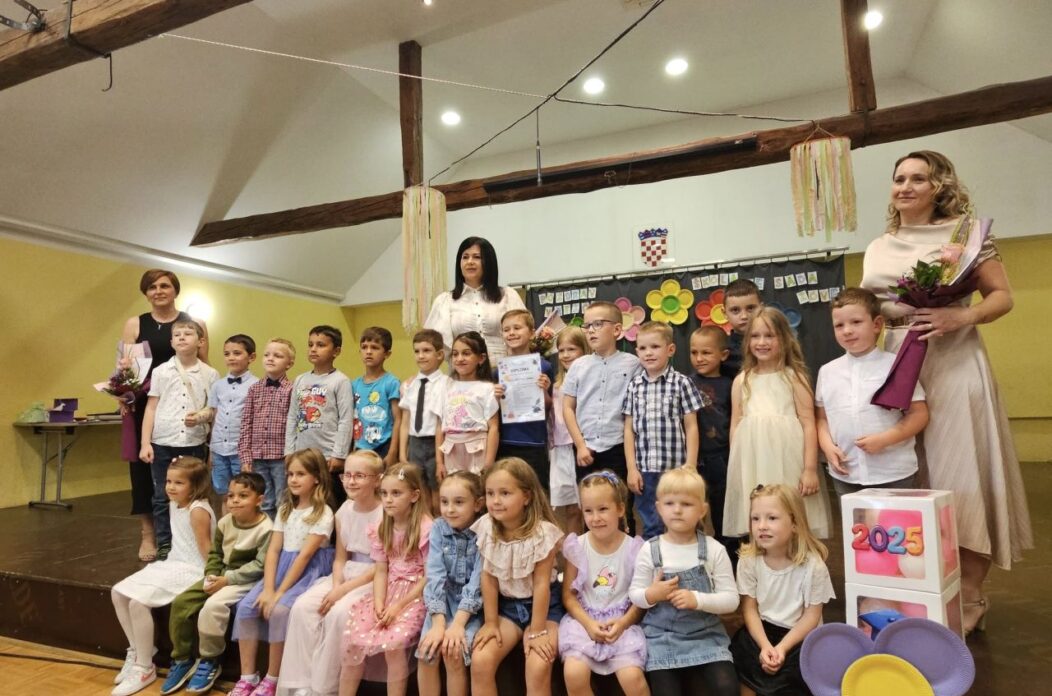 Donji Vidovec mali maturanti 2025 (18)