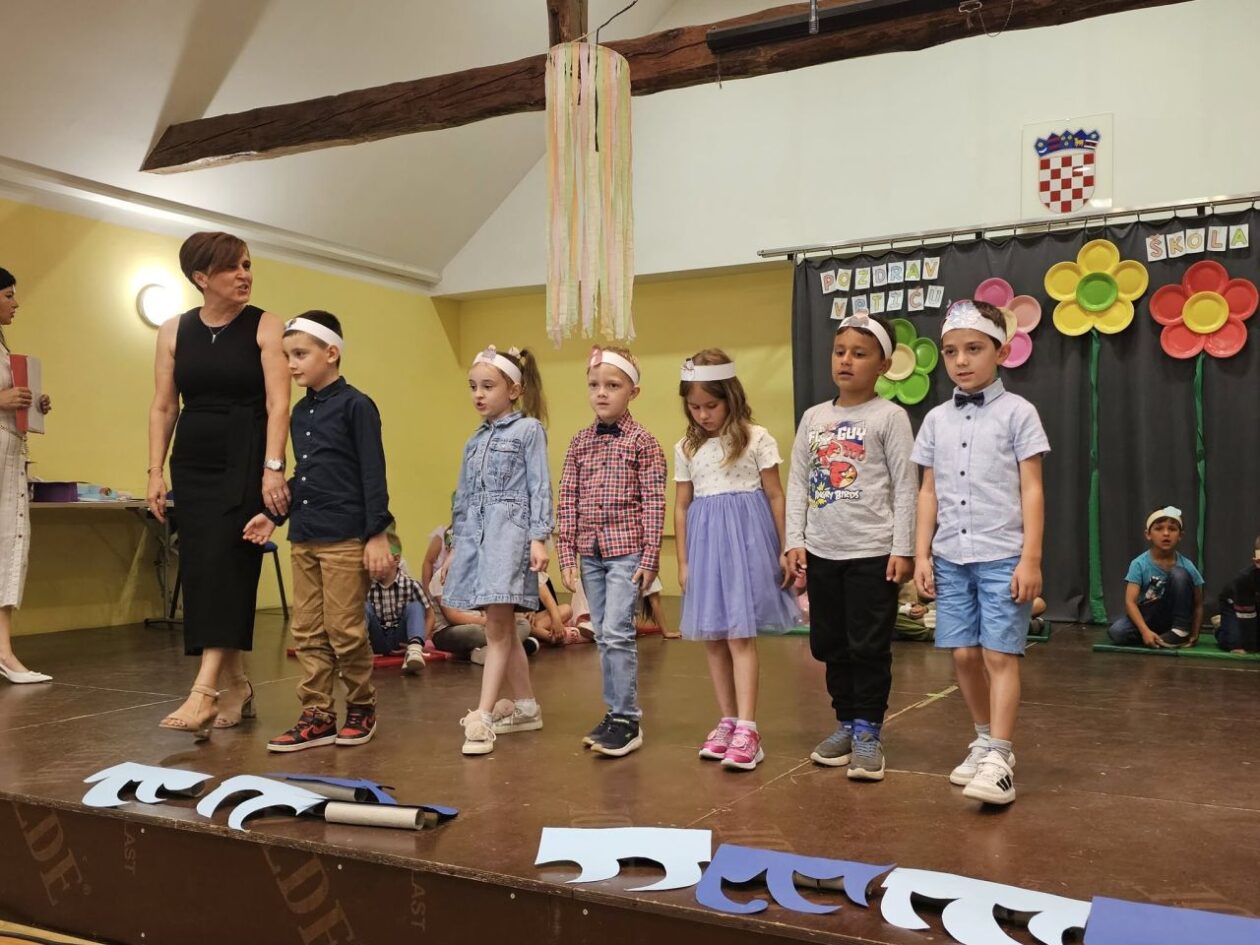 Donji Vidovec mali maturanti 2025 (6)