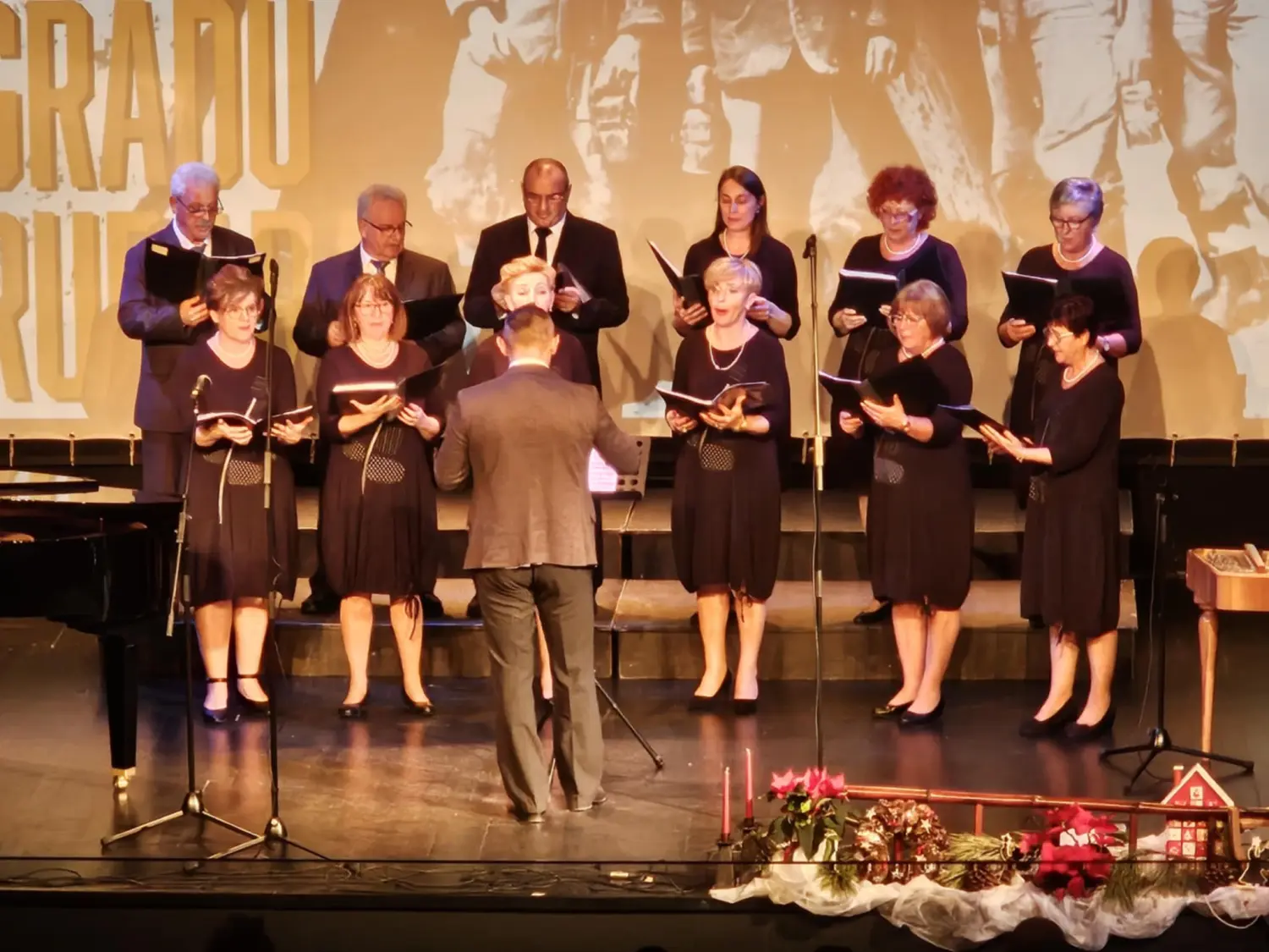 Dostojanstveno spjevana i ova Pjesma gradu rudara 2024 (10)