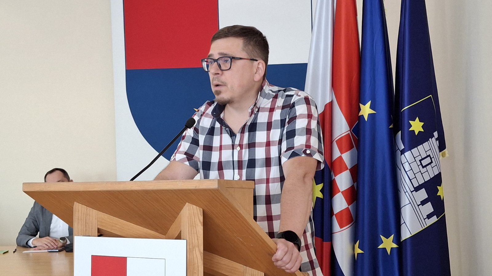 Dr. Goran Kozjak