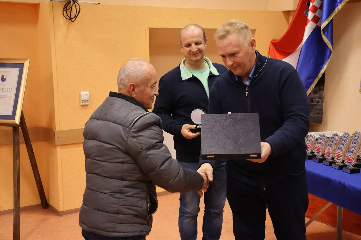 Dragovoljci i veterani Belice obilježili 30 god (15)