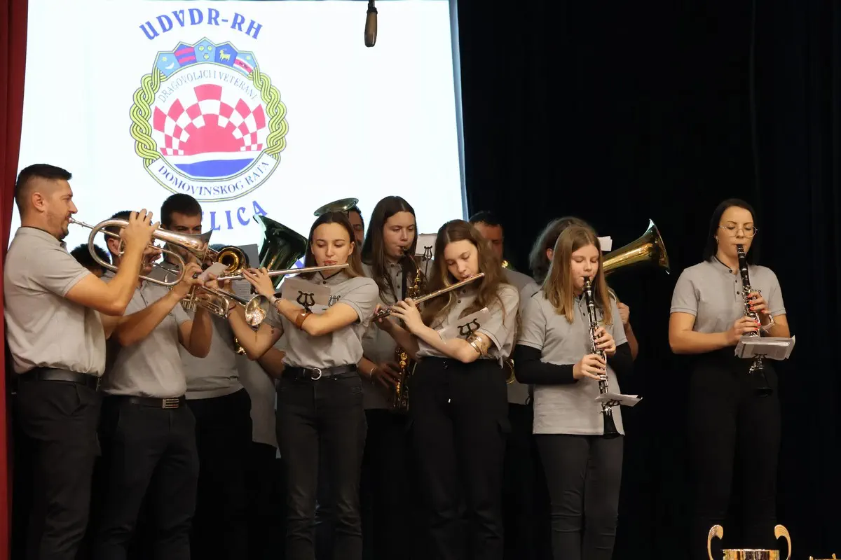 Dragovoljci i veterani Belice obilježili 30 god (16)