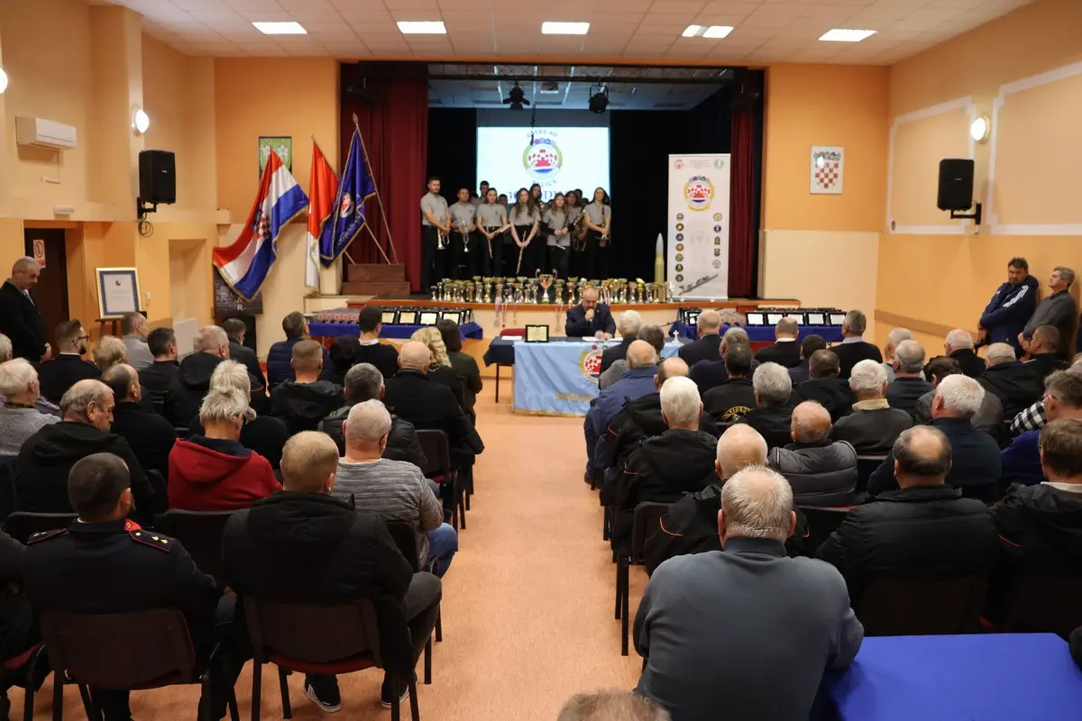 Dragovoljci i veterani Belice obilježili 30 god (18)