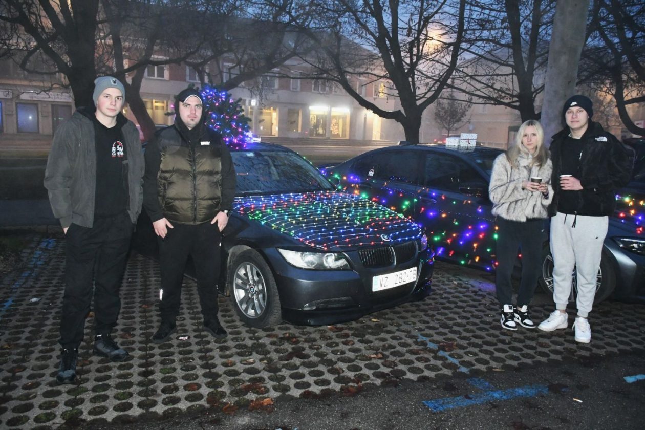 Drugi humanitarni susret automobila advent čakovec 2025 (11)