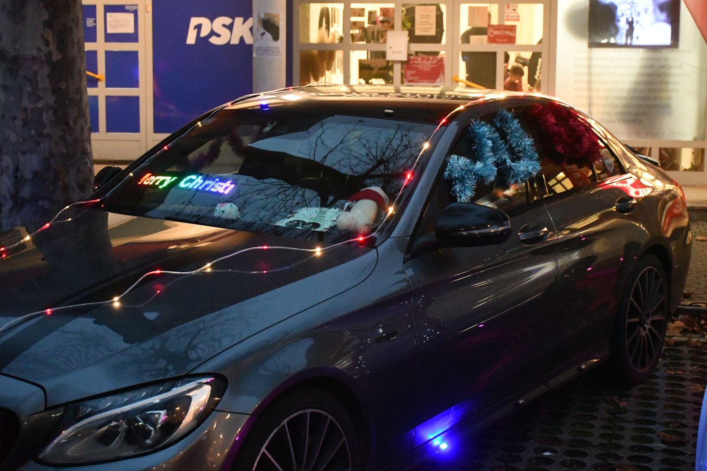 Drugi humanitarni susret automobila advent čakovec 2025 (13)