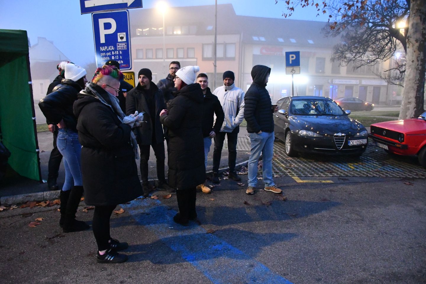 Drugi humanitarni susret automobila advent čakovec 2025 (22)