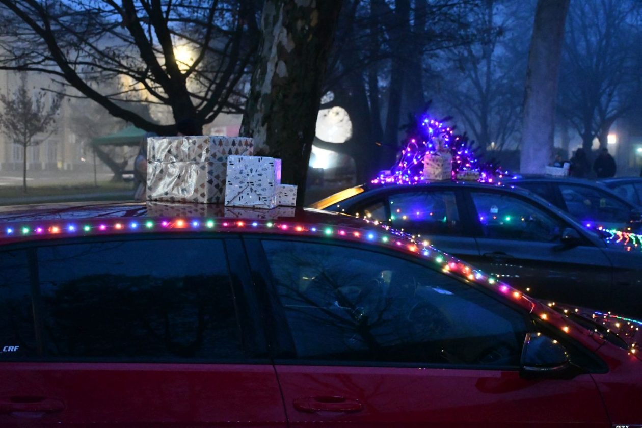 Drugi humanitarni susret automobila advent čakovec 2025 (26)