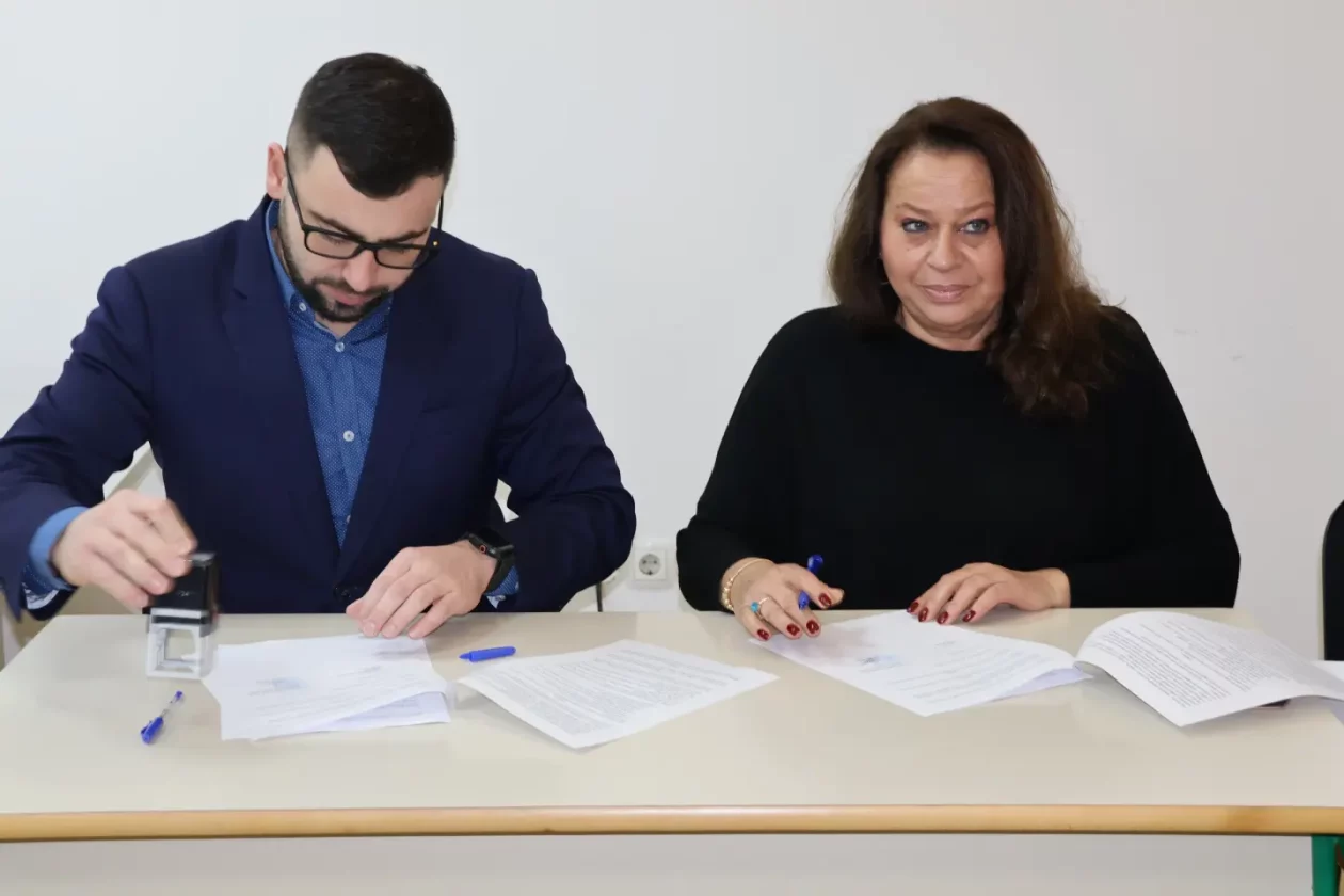 Društveni dom Parag, konferencija, Veljko Kajtazi, Nikola Novak, Suzana Krčmar 21.12.2025 (27)