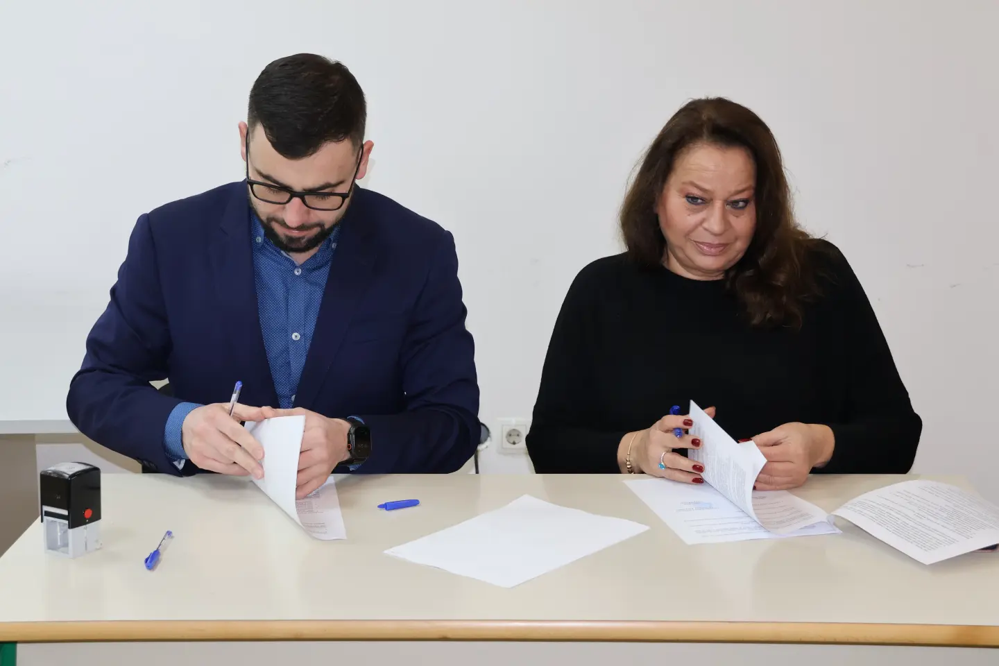 Društveni dom Parag, konferencija, Veljko Kajtazi, Nikola Novak, Suzana Krčmar 21.12.2025 (28)