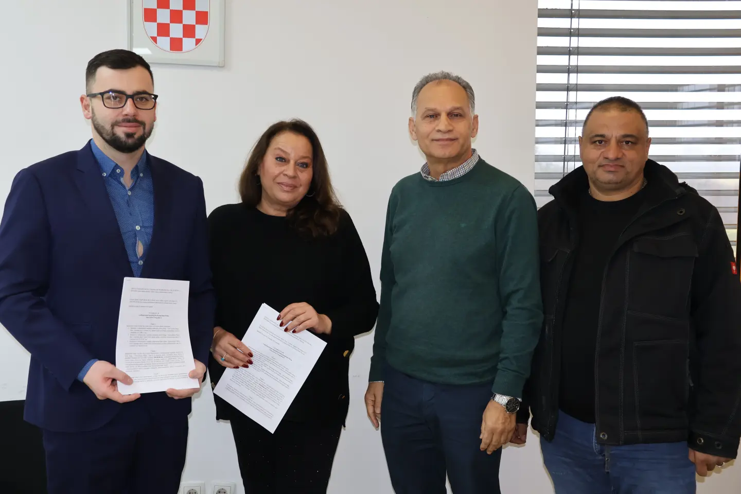 Društveni dom Parag, konferencija, Veljko Kajtazi, Nikola Novak, Suzana Krčmar 21.12.2025 (36)