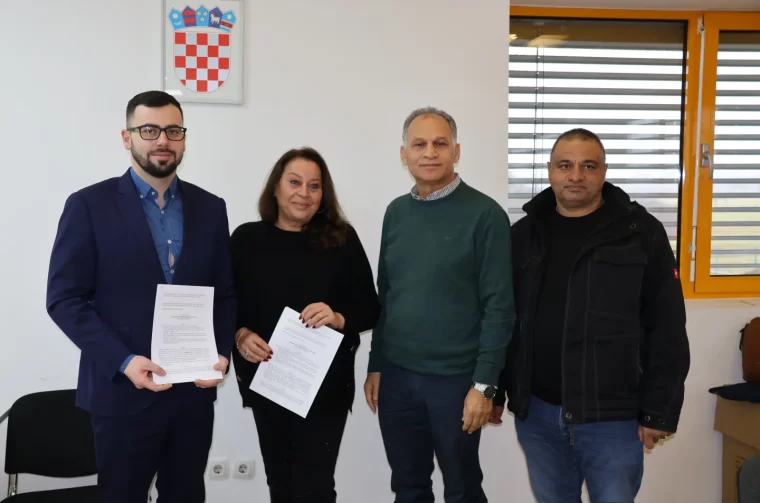 Društveni dom Parag, konferencija, Veljko Kajtazi, Nikola Novak, Suzana Krčmar 21.12.2025 (37)