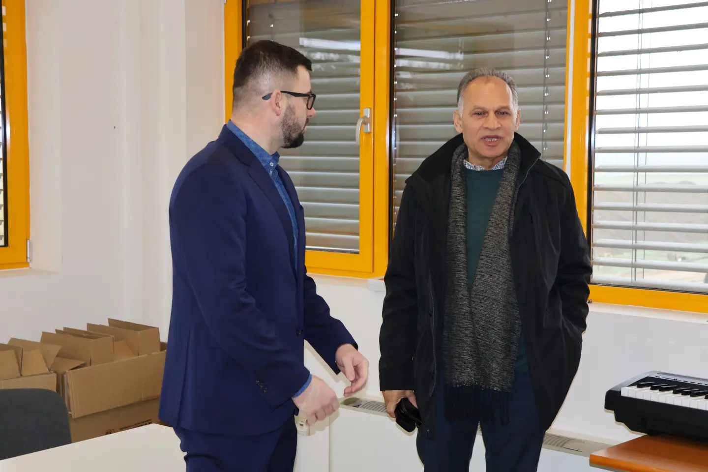 Društveni dom Parag, konferencija, Veljko Kajtazi, Nikola Novak, Suzana Krčmar 21.12.2025 (4)