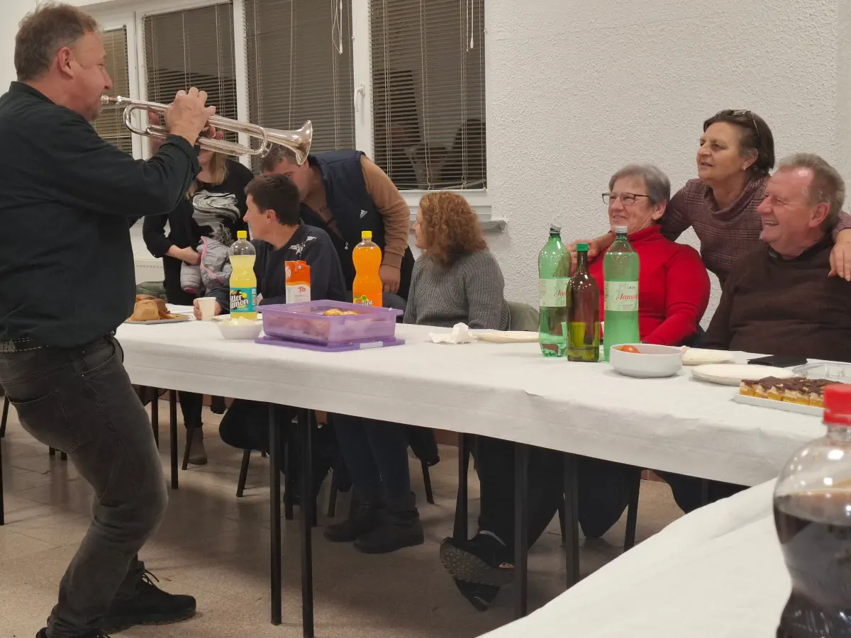 Društvo Veteran – martinje 2024 (13) Društvo Veteran – martinje 2024 (13)