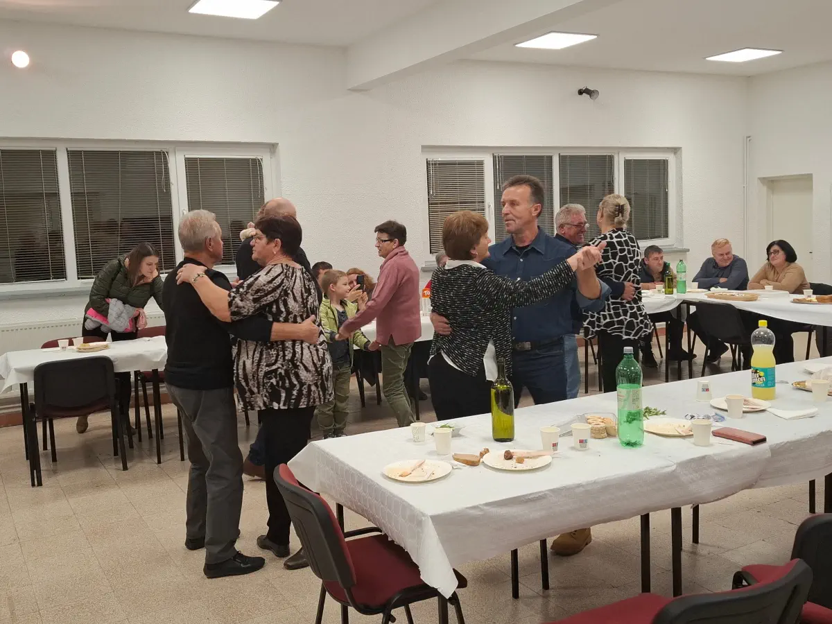 Društvo Veteran – martinje 2024 (17) Društvo Veteran – martinje 2024 (17)