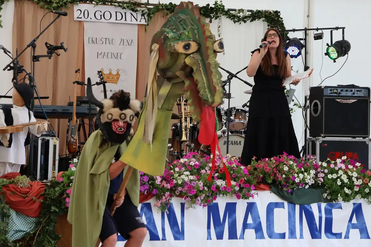 Društvo žena Macinec – 20 godina (12) Društvo žena Macinec – 20 godina (12)