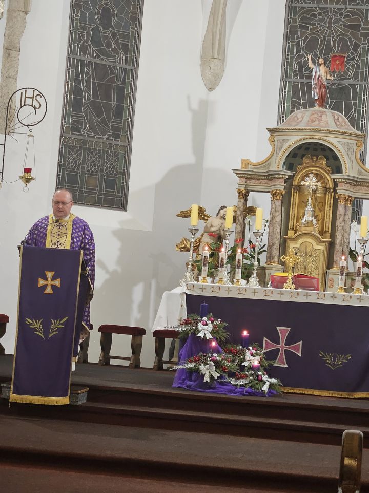 Duhovna obnova Zrinske garde Čakovec okupila članove i obitelji u Nedelišću (2) Duhovna obnova Zrinske garde Čakovec okupila članove i obitelji u Nedelišću (2)
