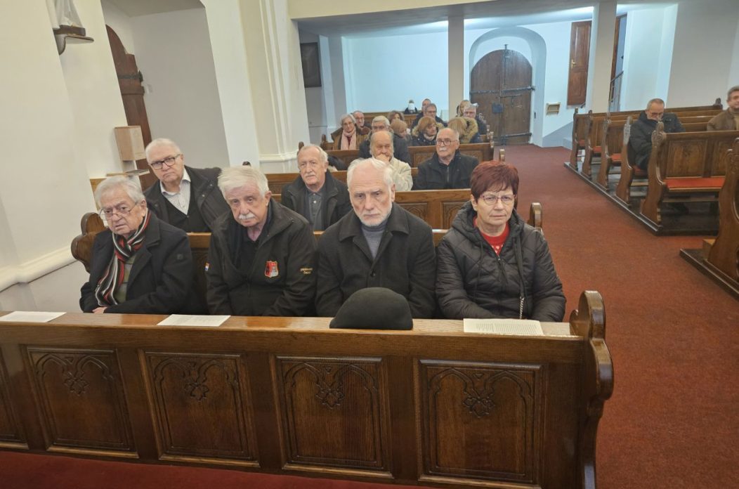 Duhovna obnova Zrinske garde Čakovec okupila članove i obitelji u Nedelišću (3) Duhovna obnova Zrinske garde Čakovec okupila članove i obitelji u Nedelišću (3)