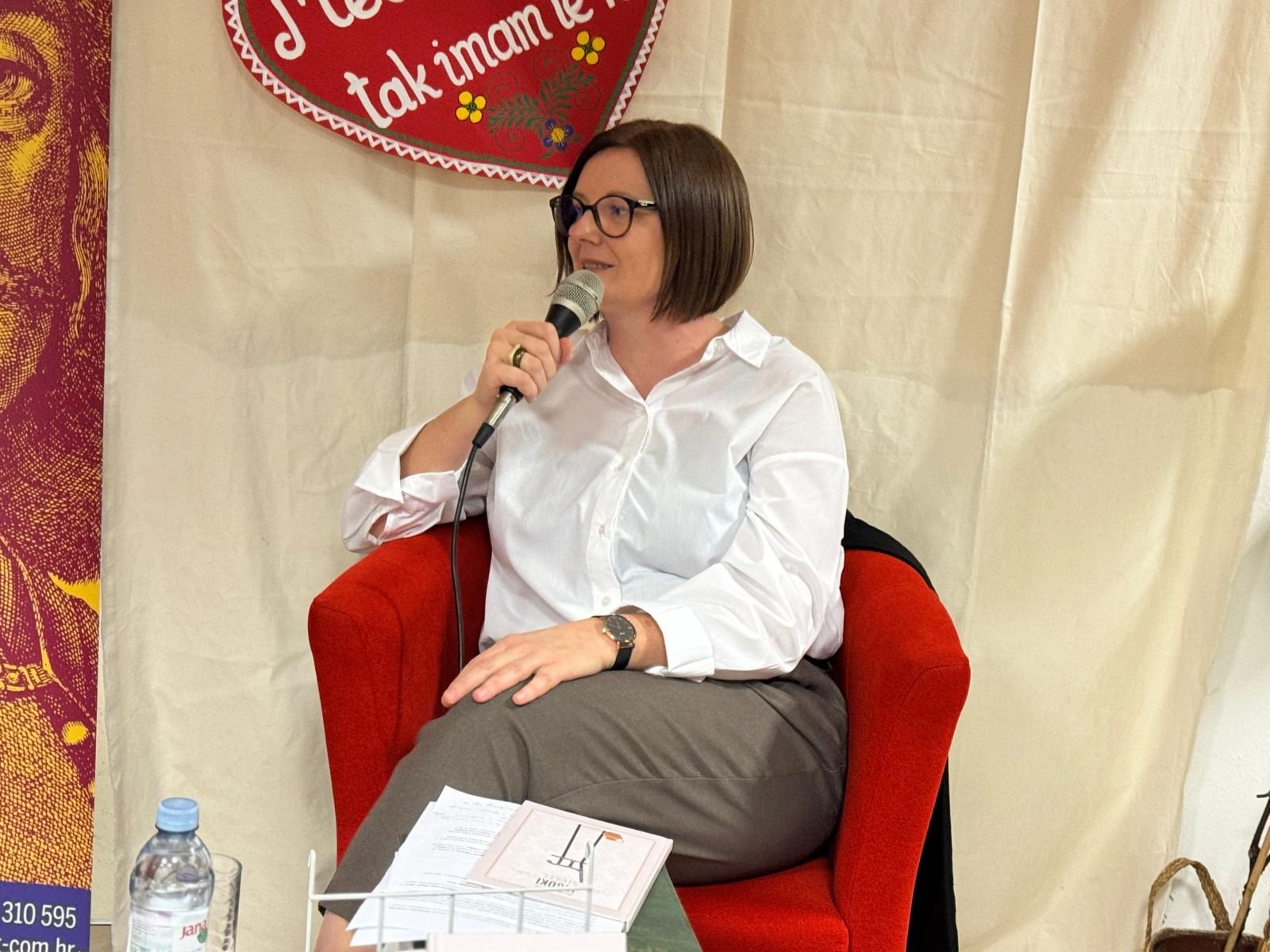 Đurđica Horvat knjiga 44