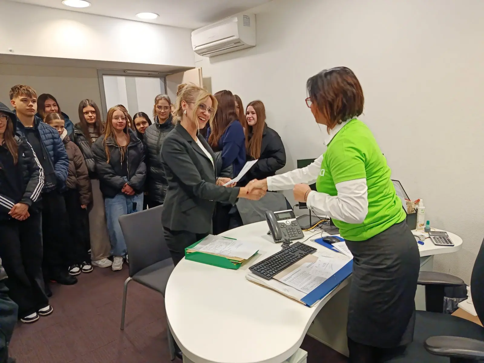 ETŠ posjet banki (2) ETŠ posjet banki (2)