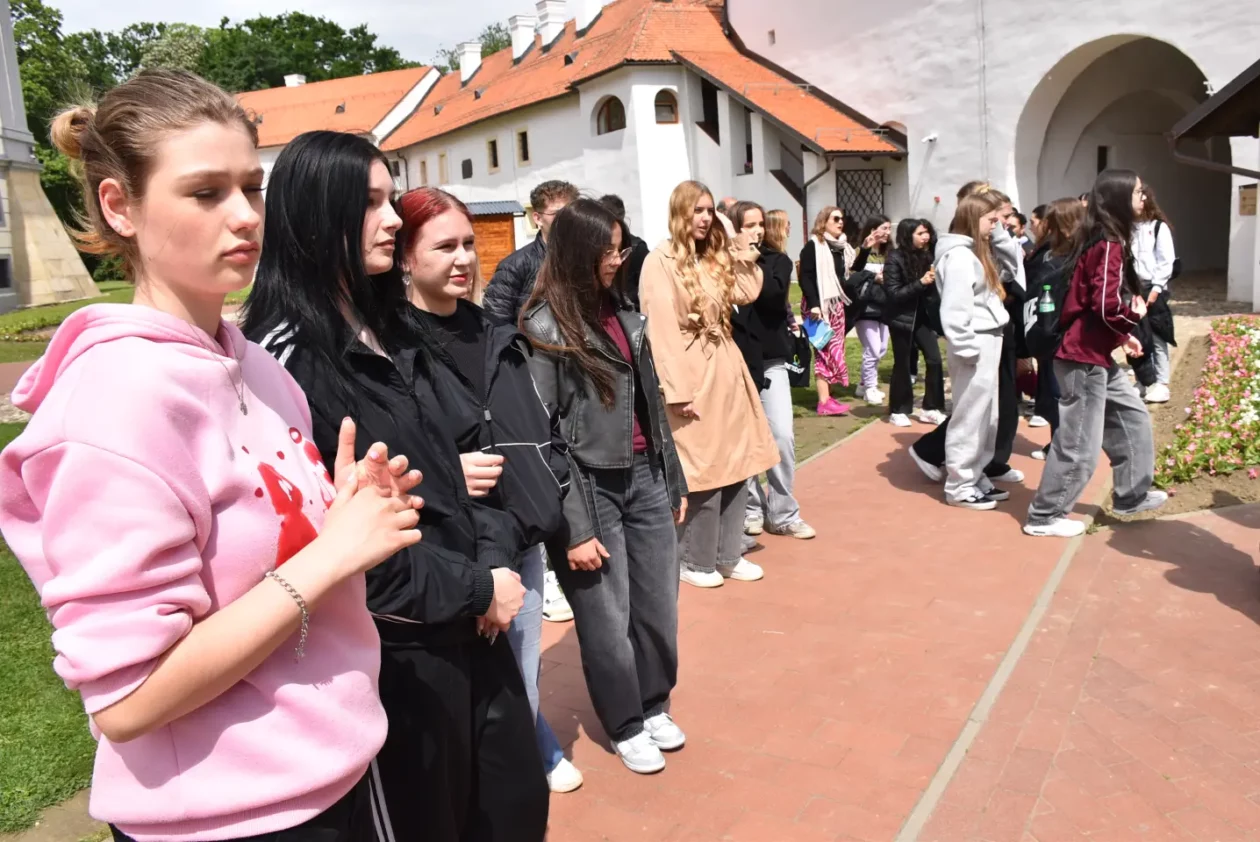 EU dan, sadnja, Pozoj (8) EU dan, sadnja, Pozoj (8)