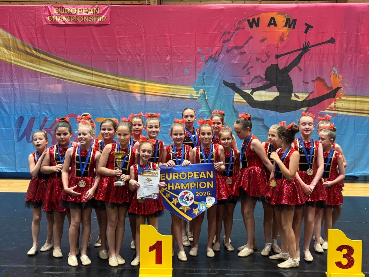 EUROPSKI TRIJUMF Svetomartinske mažoretkinje osvojile 9 zlata u Umagu (15) EUROPSKI TRIJUMF Svetomartinske mažoretkinje osvojile 9 zlata u Umagu (15)