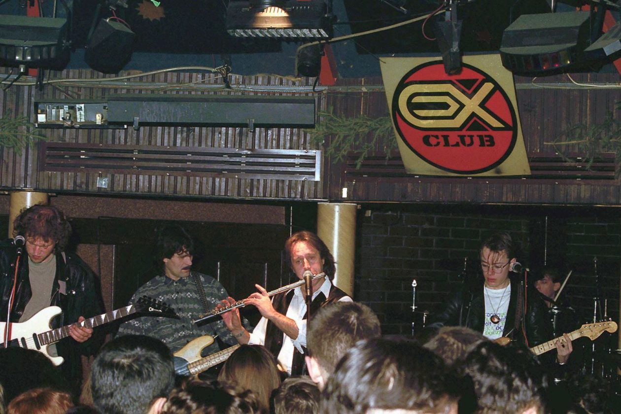 EX Kuršanec, 1995. Novi način (1)