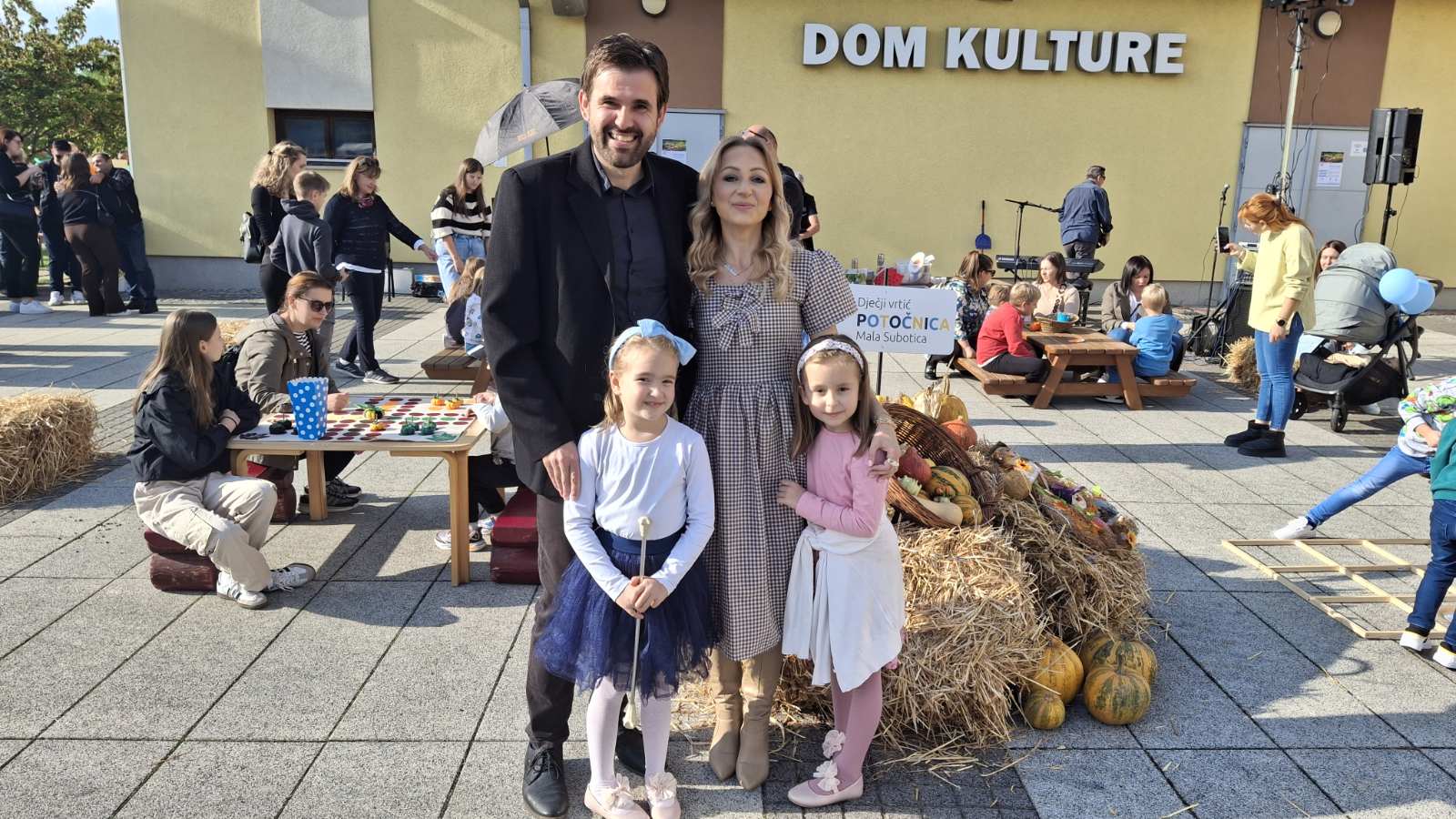 Valentino Škvorc i obitelj