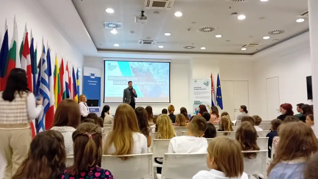 EkoVizija-Kuca Europe (1) EkoVizija-Kuca Europe (1)