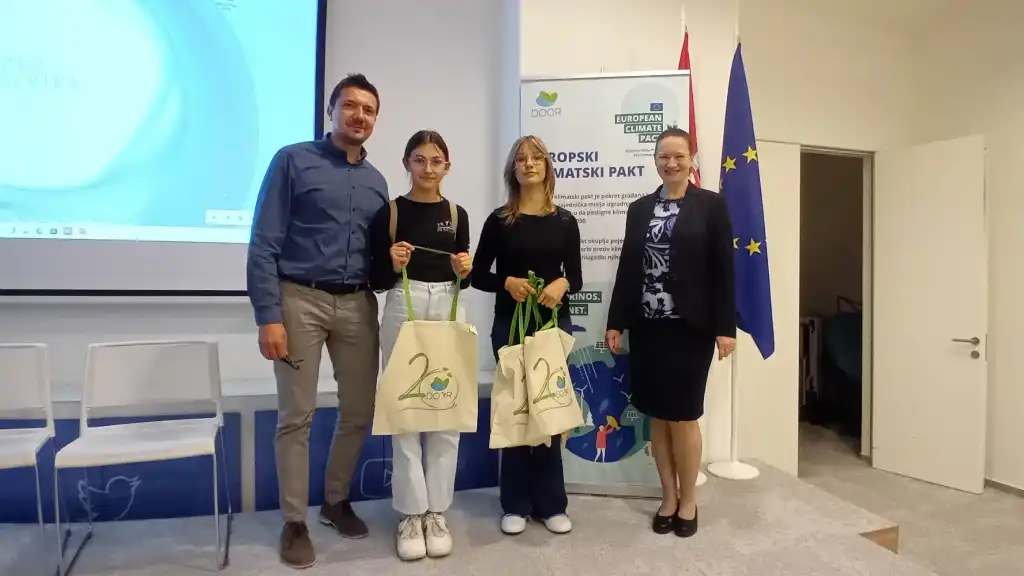 EkoVizija-Kuca Europe (8) EkoVizija-Kuca Europe (8)