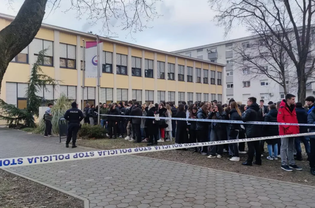 Ekonomska i čakovečka gimnazija – bombe 2025 (5)