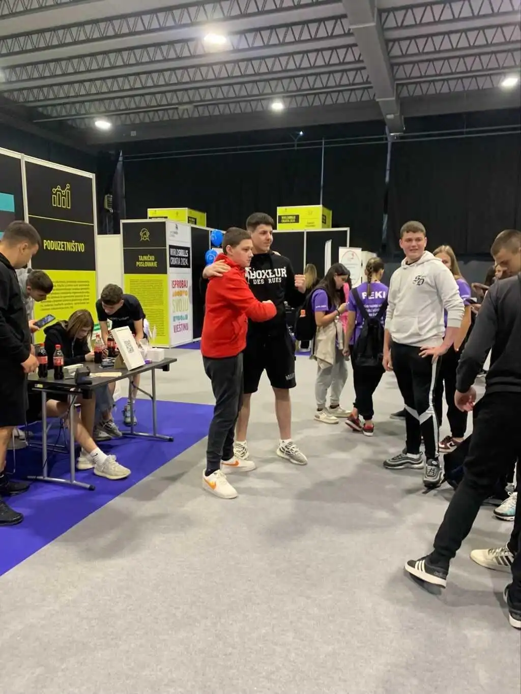 Ekonomska i trgovačka škola Čakovec (15) Ekonomska i trgovačka škola Čakovec (15)